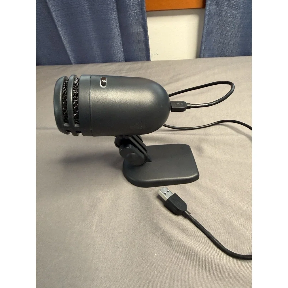 Onn. Surf USB Podcast Microphone- PC & Mac